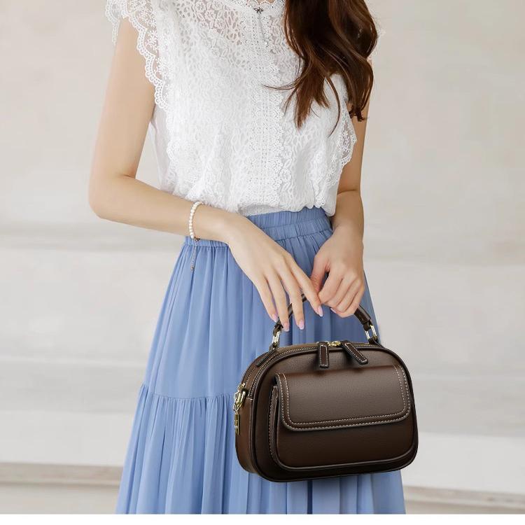 50%Rabatteđ„ Elegante doppellagige UmhĂ€ngetasche mit breitem Riemen