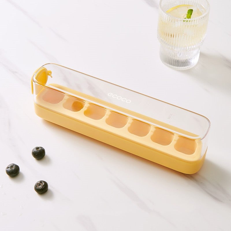 Eiswürfelbehälter aus Silikon mit Druckfunktion