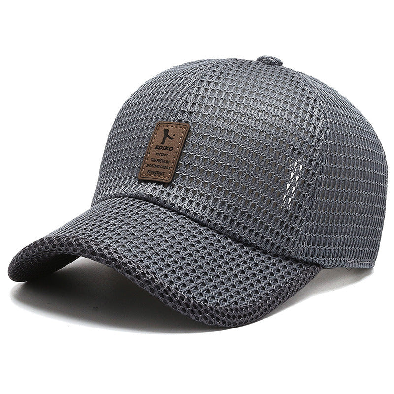 Lightweight and breathable baseball cap for summer