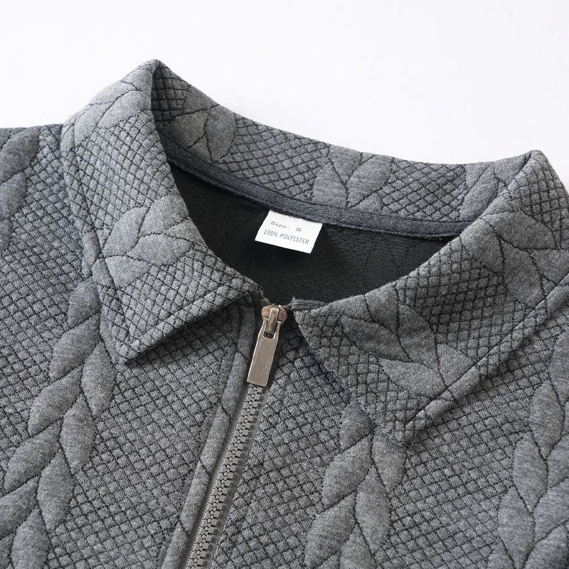 👔🧶 Lässiger Herrenpullover mit Halbreißverschluss – Zopfmuster für Wärme &amp; Stil! Perfekt für Arbeit ✨ und Freizeit 🌿 aus nachhaltiger Baumwolle.