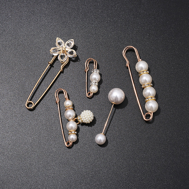 ✨Pearl Brooch Pins,Safety Pins for Clothing Dress pants skirt Cardigan Collar，Faux Pearl Rhinestones Brooches for Women Girls Pants Extender Safety Pins
