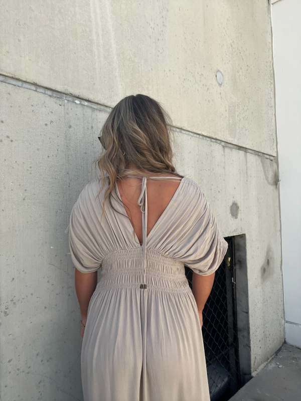 VENTE CHAUDE 💗 ROBE LONGUE FENTE À COL EN V SANS EFFORT