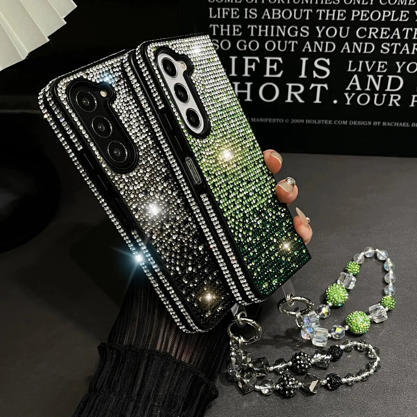 ✨💎Custodia protettiva di lusso con finitura lucida e diamanti per la serie Samsung Z Fold (inclusa catenina per telefono gratuita)