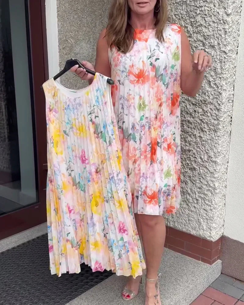 Ärmelloses Midikleid mit Plissee und Blumenprint und betonter Taille