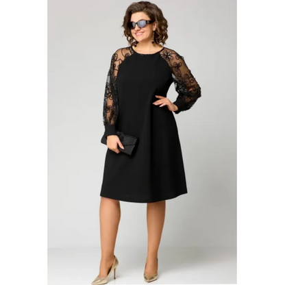 👗Heißer Verkauf-50% Rabatt✨Spitzen-Patchwork-Kleid mit Rundhalsausschnitt und langen Ärmeln