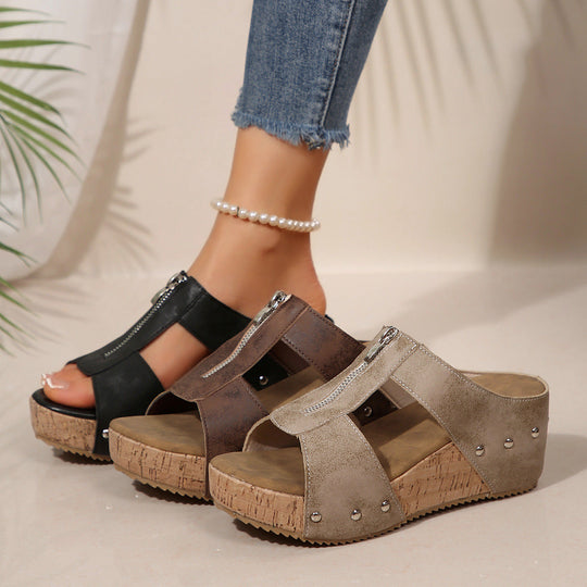 ✨ 48 % alennus! Kesän must-have: Nastoitettu string-kiilakorkoinen sandaali – muodikkaat &amp;  mukava! 👡🔥