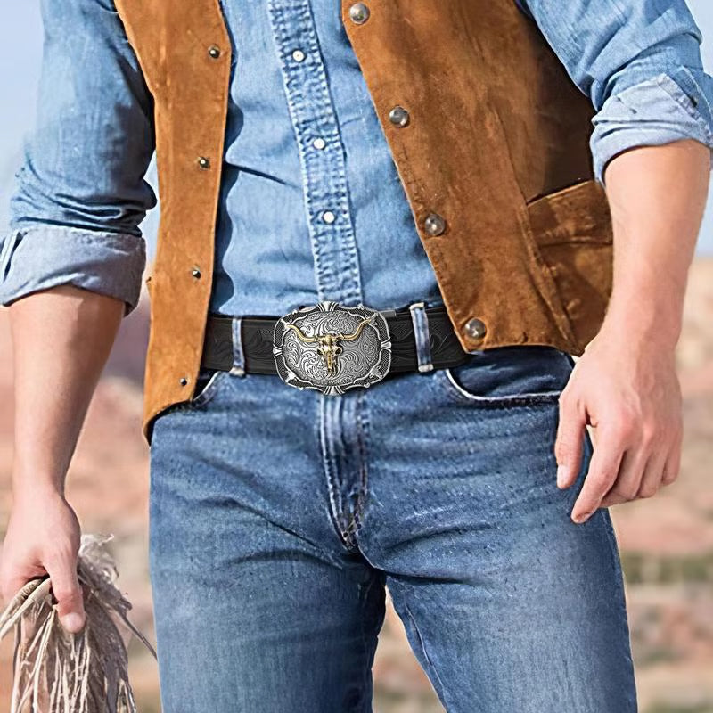 Herren-Gürtel aus geprägtem Leder im Retro-Stil mit Stierkopf-Motiv