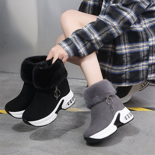 Damenstiefeletten mit dicker Sohle und Futter