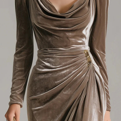 💖Black-Friday-Mega-Angebot – 50 % Rabatt!💖Velours-Schlupfkleid mit Schlitzen | Figurbetont & Elegant | Mit Langen Ärmeln und Raffungen