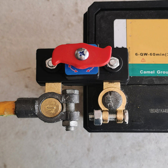 🔋 50% RABATT! ✨ Batterietrennschalter für Kraftfahrzeuge - 12V/24V 250A mit Fernbedienung für Erhöhte Sicherheit &amp; Energieeinsparung 🚗💨