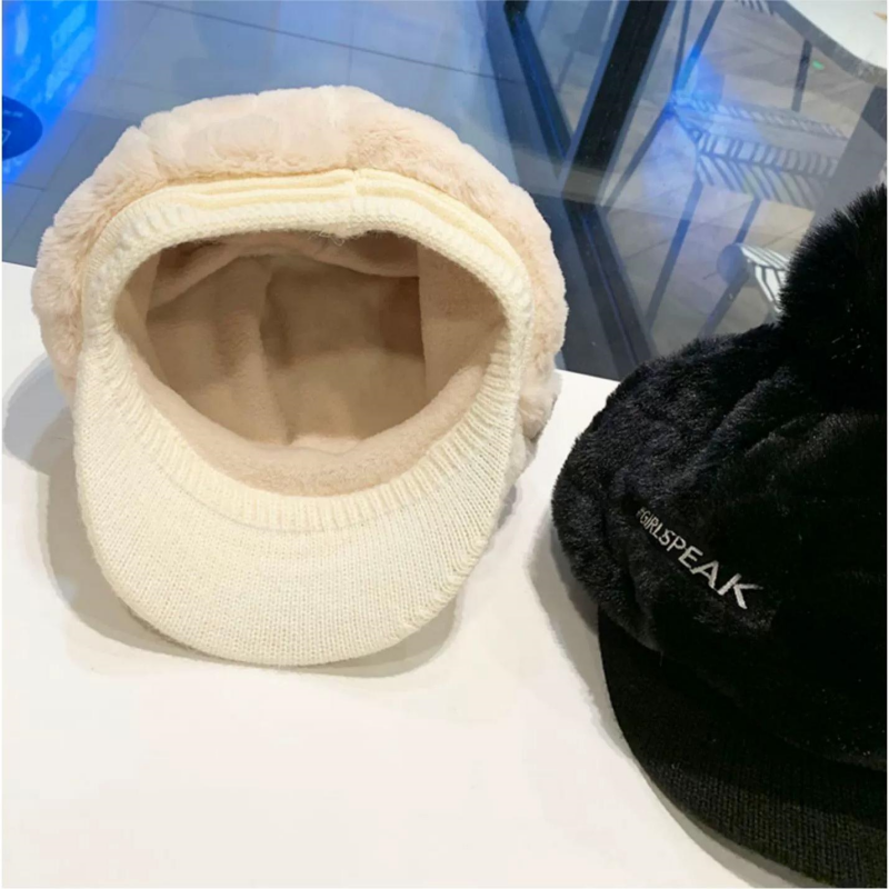 Women's Winter Fashion Warm Short Brim Hat