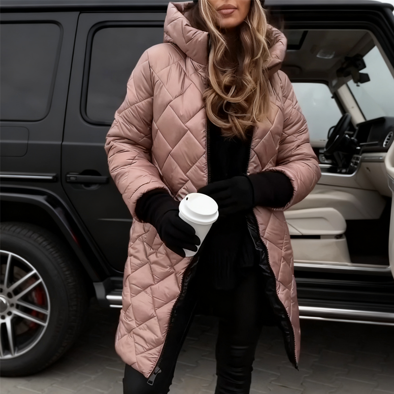 Langer, gesteppter Daunenmantel mit Kapuze für Damen