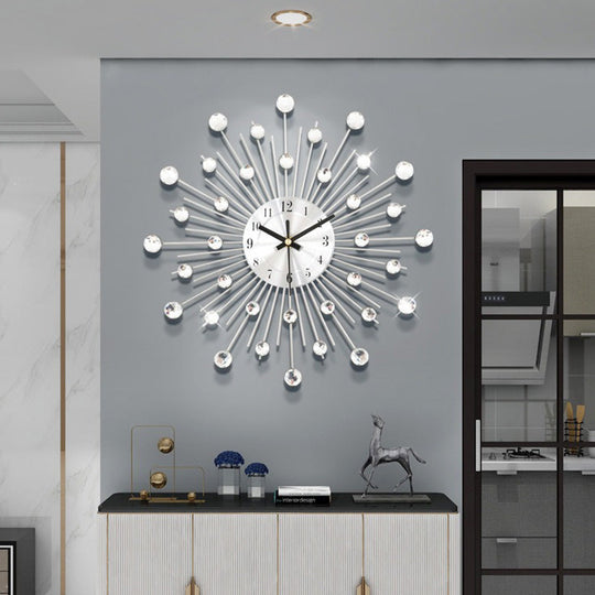 ✨🕰️ 60 % Rabatt ⚡ Kreative Strass-Wanduhr – leiser, minimalistischer Luxus für Wohnzimmer, Esszimmer und Eingangsbereich! 💎🏡