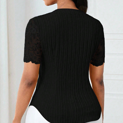 🌼LETZTER TAG – 60 % RABATT👚Sommerbluse mit V-Ausschnitt, Spitzenärmeln und Knopfleiste für Damen