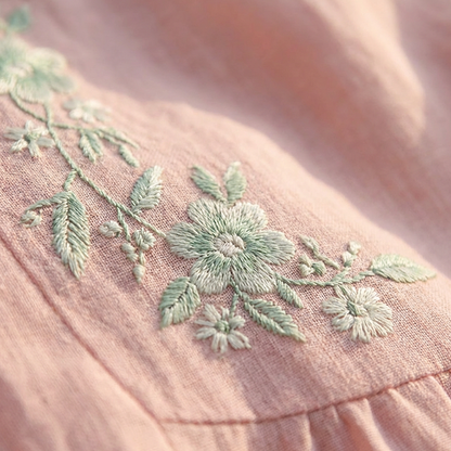 👗 ✨ Lässiges, locker sitzendes Midikleid mit Stickerei – Behaglicher Schnitt, Elegante Details & Hoher Tragekomfort 🌸