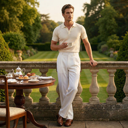 Lässige Herrenhose mit Bundfalten und weitem Bein