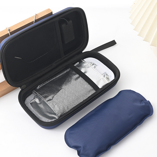 ✨🔥 Insulin cooler bag with temperature display