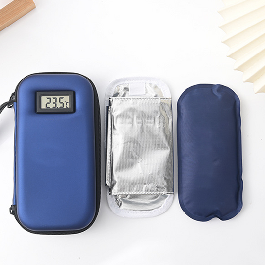 ✨🔥 Insulin cooler bag with temperature display
