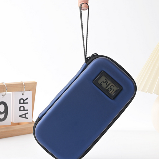 ✨🔥 Insulin cooler bag with temperature display