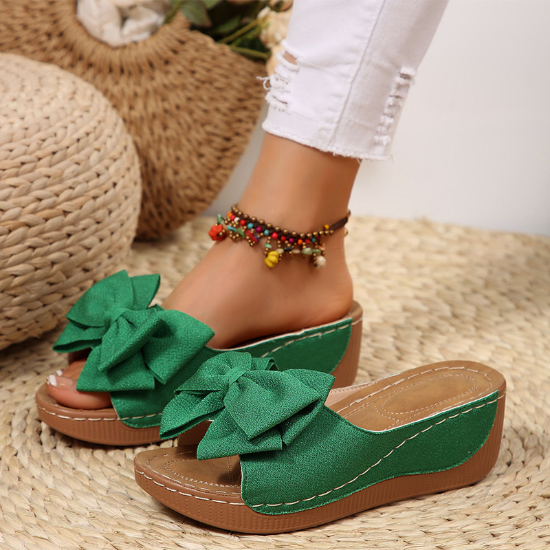 👡 60% RABATT! 🎀 Damen-Bowknot Zehenfreie Keilabsatz-Sandalen – Stilvoll, Bequem &amp; Perfekt für Sommer &amp; Feste 🌸