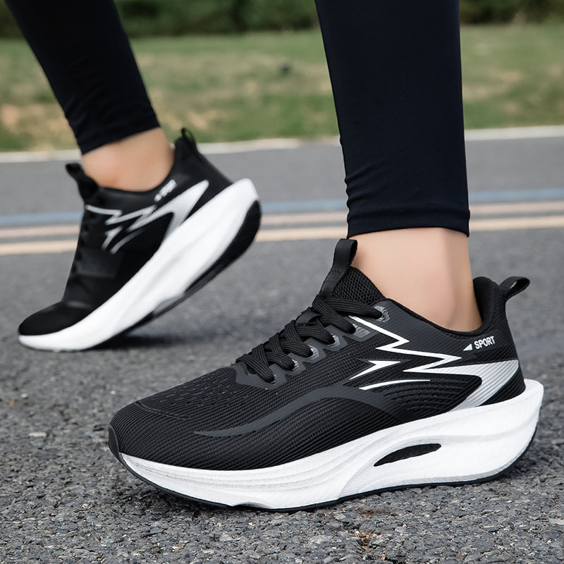 👟 57% RABATT! 🔥 Atmungsaktive Mesh-Laufschuhe mit Dämpfung – Leicht, Bequem &amp; Perfekt für Laufen &amp; Training 🏃
