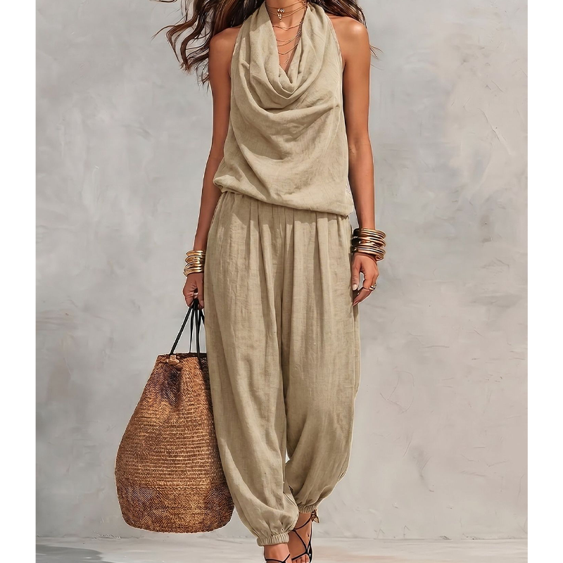 💃 2026 Sale — Over 33,000 Sold!🔥 Chic Draped Halter Neck Jumpsuit – Relaxed Wide-Leg Silhouette ✨