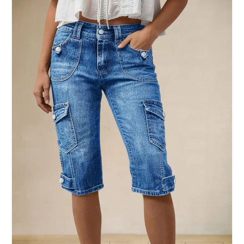 Limited time⌛ Classic denim Bermuda shorts with pocket details – flattering high waist for a modern silhouette