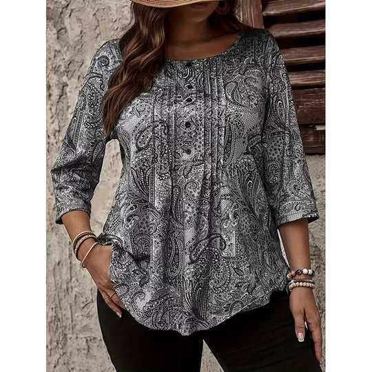 Plus-Size Paisley Blouse – Loose Fit &amp; Curved Hem Design